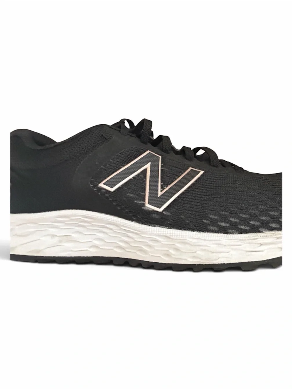 New Balance Women's Fresh Foam Arishi V2 Black w/ Rose Gold Running Shoe. Size 9
